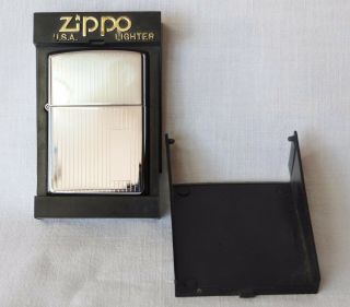 Vintage 02 Zippo Lighter Vertikal Lines,  Engraveable Made In Usa