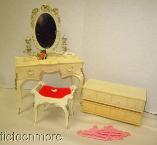 Vintage Suzy Goose Barbie Bedroom Vanity & Bench W/ Chest Drawers Furniture