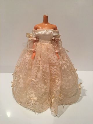 Vintage 60s Ooak Handmade Dress/ball Gown For Barbie Lace & Satin Ivory Prist