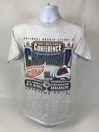 Vtg 1997 Nhl Detroit Red Wings Vs.  Colorado Avalanche Hockey T - Shirt Size Medium