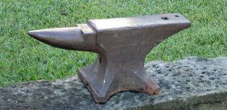 Antique Vintage 100 Pound Peter Wright Blacksmith Anvil Tool Solid Wrought