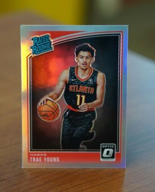 Trae Young 2018 - 19 Optic Rated Rookie Holo - Hot