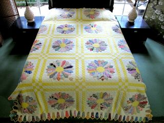 Outstanding Vintage Feed Sack Hand Sewn Applique Dresden Plate Quilt; 100 " X 81 "