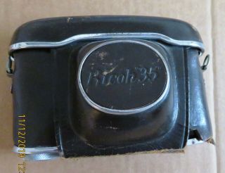 Vintage Ricoh “35” Deluxe Camera W Leather Case.  173
