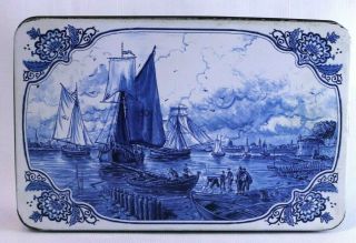 Vintage Dutch Cookie Tin Blue And White Hellema Hallum Holland Biscuit Box Ships