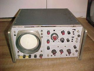 Vintage Hp Hewlett Packard 141a Oscilloscope