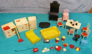 Vtg Renwal Marx Ideal Plastic Dollhouse Furniture Small Items Wringer Washer Wow