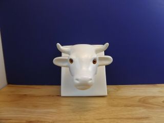 Vtg White Ceramic Cow Bull Head Towel Apron Holder Country Kitchen Wall Decor