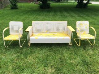 Vintage 1950s Metal PORCH GLIDER & MATCHING CHAIRS Mid - Century MCM Antique PATIO 2
