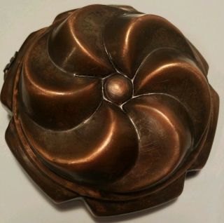 Vintage Round,  Hexagon Swirl Heavy Copper Jello Mold