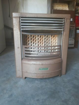 Vintage Dearborn Thermolaire 25,  000 Btu Gas Heater Stove With 5 Grates No.  3