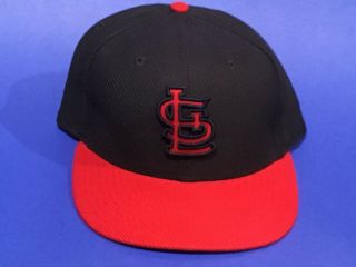 Greg Garcia Size 7 1/2 2015 Cardinals Game Hat Mlb Hologram Authenticated