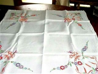 Vtg.  Linen Tablecloth White W/ Hand Embroidered Ladies & Flowers,  1940 
