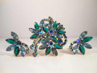 Vtg.  Juliana Blue & Green Tiered Molded Navette Ab Rhinestone Pin & Earrings Set