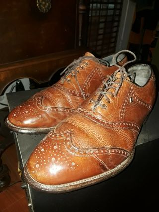 Vintage Footjoy Classics Mens 10.  5d Brown Leather Wingtip Golf Shoes