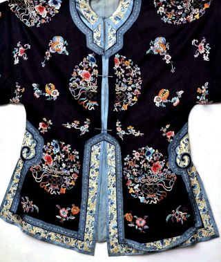 1900 ' s Chinese Dark Blue Brocade Silk Embroidery Lady ' s Robe Jacket 2 Zodiac 2