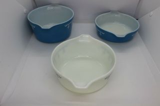 Pyrex Cinderella Nesting Bowls Snowflake Blue Garland Set Of 3 Vintage 3
