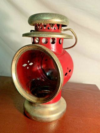 Vintage Carriage Style Lantern Red Brass Metal Oil Lamp Tea Light Candle Holder