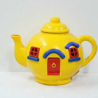 Vintage Toltoy Big Yellow Teapot Dollhouse 1981 Yellow Red Blue Pop Up 405