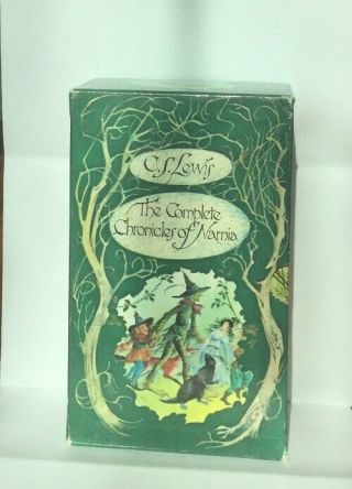 Vintage C.  S.  Lewis The Complete Chronicles Of Narnia 7 - Book Box Set Peguin Books