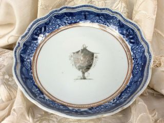 Chinese Antique Armorial Monogram Porcelain Dish 18th C Scalloped Blue White