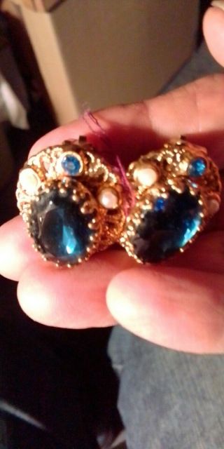 Vintage Sapphire - Blue Clear Rhinestone Gold Filigree Clip - On Germany Earrings