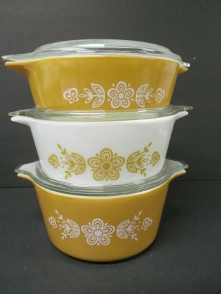 Vintage Set Of 3 Pyrex Butterfly Gold Casserole Dishes With Lids 471 472 473