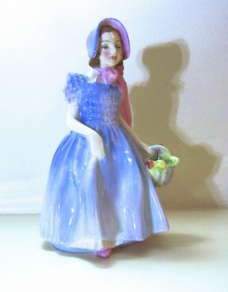 Vintage Royal Doulton Figurine " Wendy " H.  N.  2109 - Copyright 1952 - England