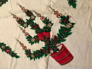 Vtg Christmas Holiday Garland Table Cloth White Red Green 68 " X 59 "
