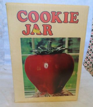 Vintage 1950’s McCoy Pottery Tomato Apple Cookie Jar 2