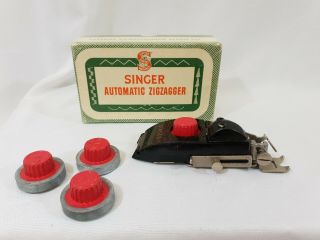 Vintage Singer Sewing Machine Automatic Zigzagger Attachment 160985 Box 4 Cams