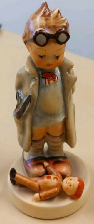 Rare Vintage 5 " Hummel Goebel Figurine - Doctor Puppendoktor 127 Boy And Doll