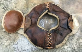 Antique Vtg 1920s 30s REACH 22 Leather Football Shoulder Pads Adult Size Rare 2