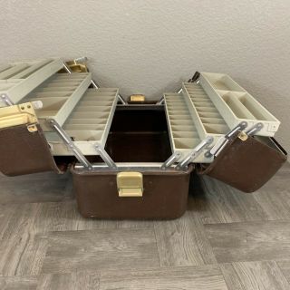 Vintage Umco 1060u 6 Tray Tackle Box Brown No Lures