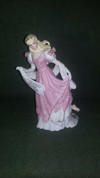 Vintage Lenox Porcelain Cinderella Figurine The Legendary Princess 1988