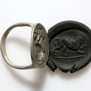 Circa 300 - 100 Bc Ancient Greek Silver Seal Ring - Lion Depiction - Intact