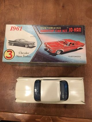 Vintage Jo - Han 1961 Chrysler Yorker Model Kit 2661 - 139,  Build 3 Ways