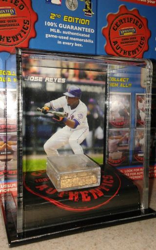 Jose Reyes Ny Mets 2007 Mounted Memories Game Dirt Display Case