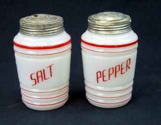 Vintage Mckee Red Ring Milk Glass Salt & Pepper Rang Shakers 1920 