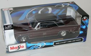 Boxed Die Cast Car 1:18 Scale Maisto Special Edition 1965 Pontiac Gto