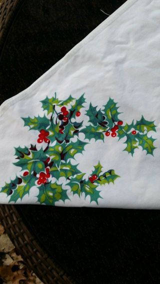 Vintage Wilendur Cotton Christmas Holly Berries Tablecloth 60 " X 52 "
