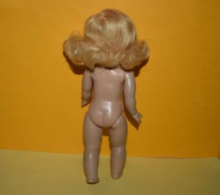 Xmas 15 - - Blonde,  Transitional Side Part Vogue Ginny Doll 2