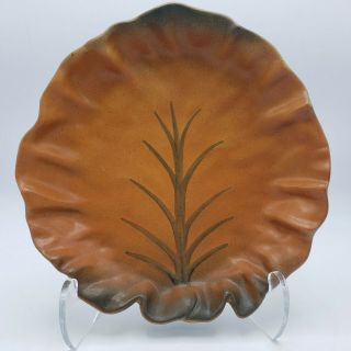 Antique Peter Ipsen P&e Danish Art Pottery Plate Leaf Shaped 8 " Diameter