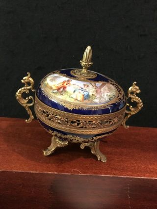 ANTIQUE 17C FRENCH “SEVRES” HAND PAINTED PORCELAIN AND BRONZE VASE - o158 2