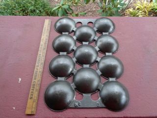 Early Griswold Cast Iron Antique No 3 Gem Pan Muffin Pan Variation 3