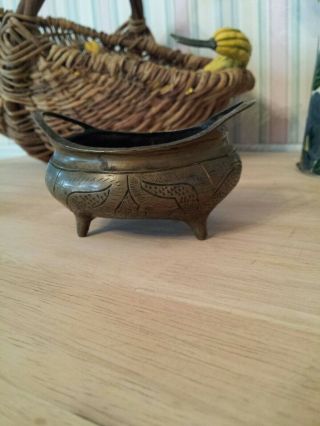Cina (china) : Old Chinese Bronze Brass Very Small Incense Burner