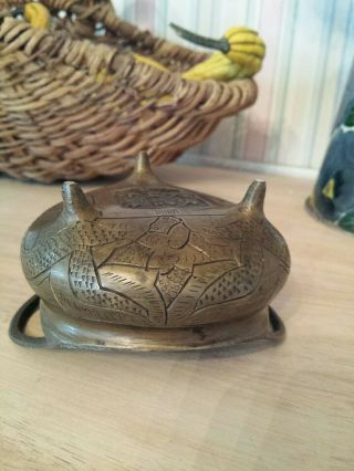 CINA (China) : Old Chinese bronze brass very small incense burner 3