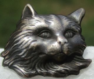 1940s French " Realistic Persian Cat Head " Vintage Antique Metal Button