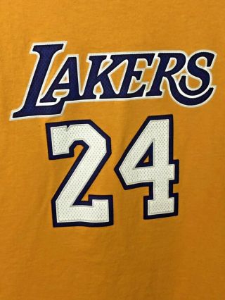 Men ' s adidas NBA Kobe Bryant Los Angeles Lakers 24 T - Shirt Jersey XL 2