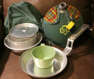 Vintage Girls Scout Canteen & Mess Kit Cooking Set Cup